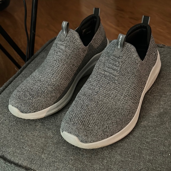 Skechers Stretch Fit Memory Foam Slip Ons - Picture 1 of 3